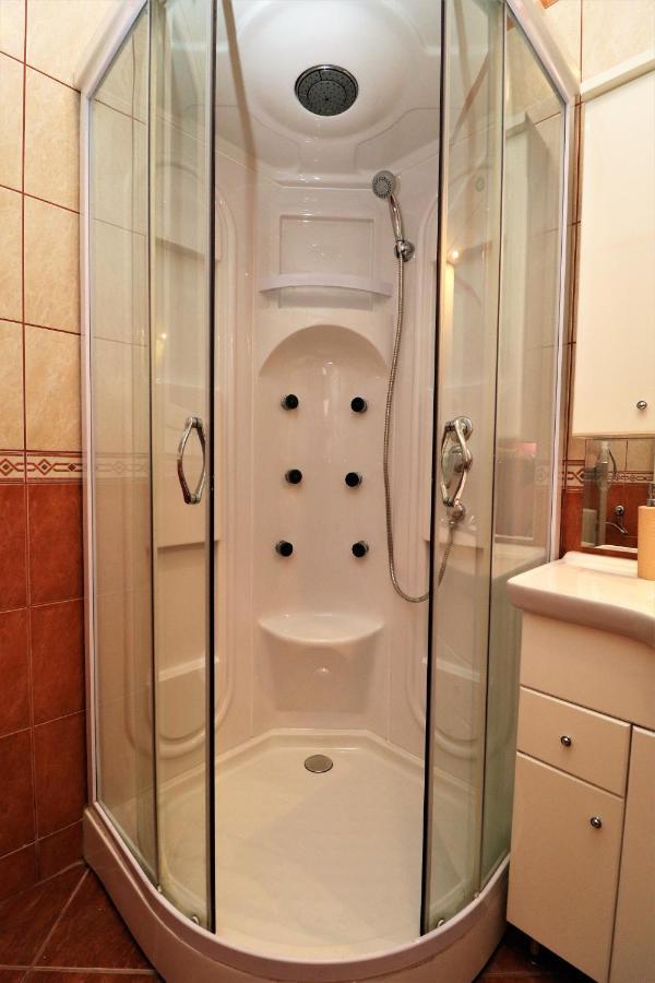 בודפשט Roxy Studio 4A מראה חיצוני תמונה